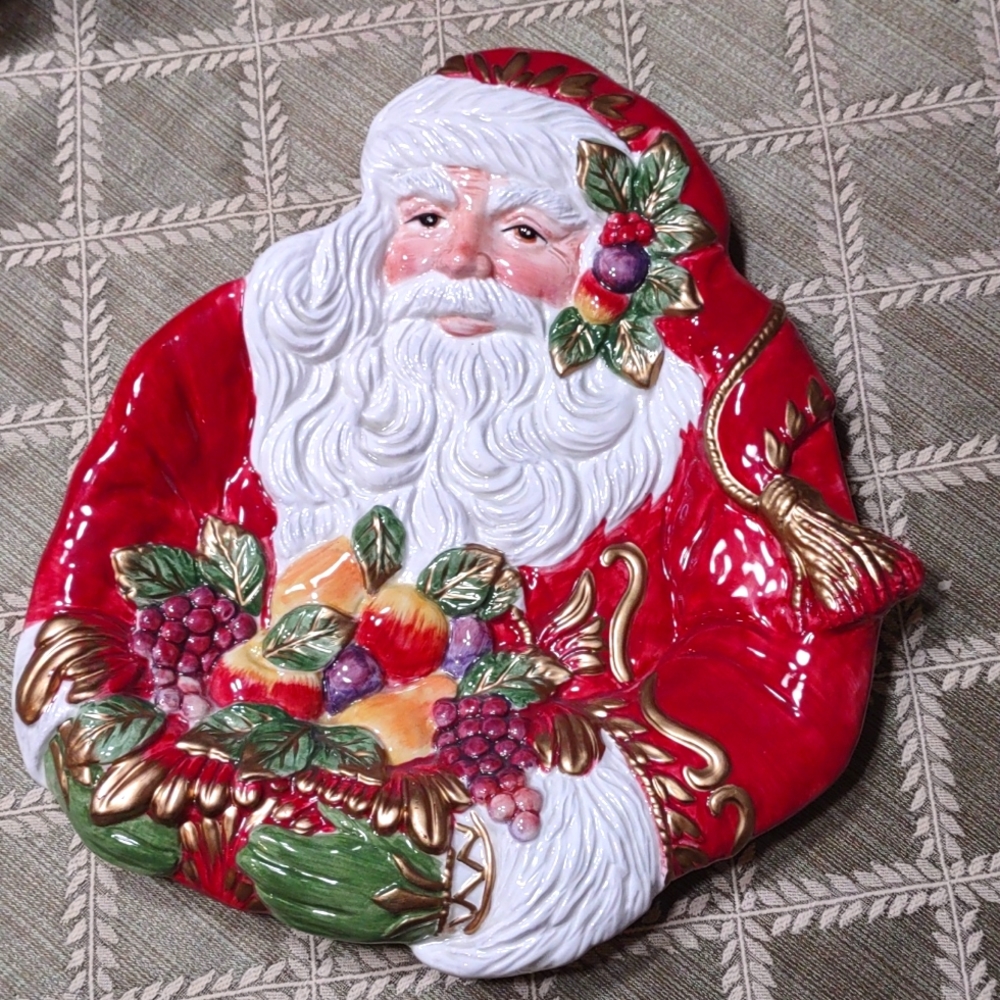 Vibrant 3D Relief Decorative Plate – Intricate Texture & Vivid Colors